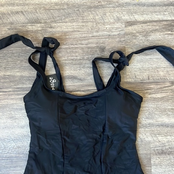 Black One-Piece A-Image NWT Swimsuit, size Small 🟢 - Picture 2 of 7